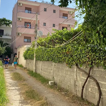 Violca 公寓 Durrës